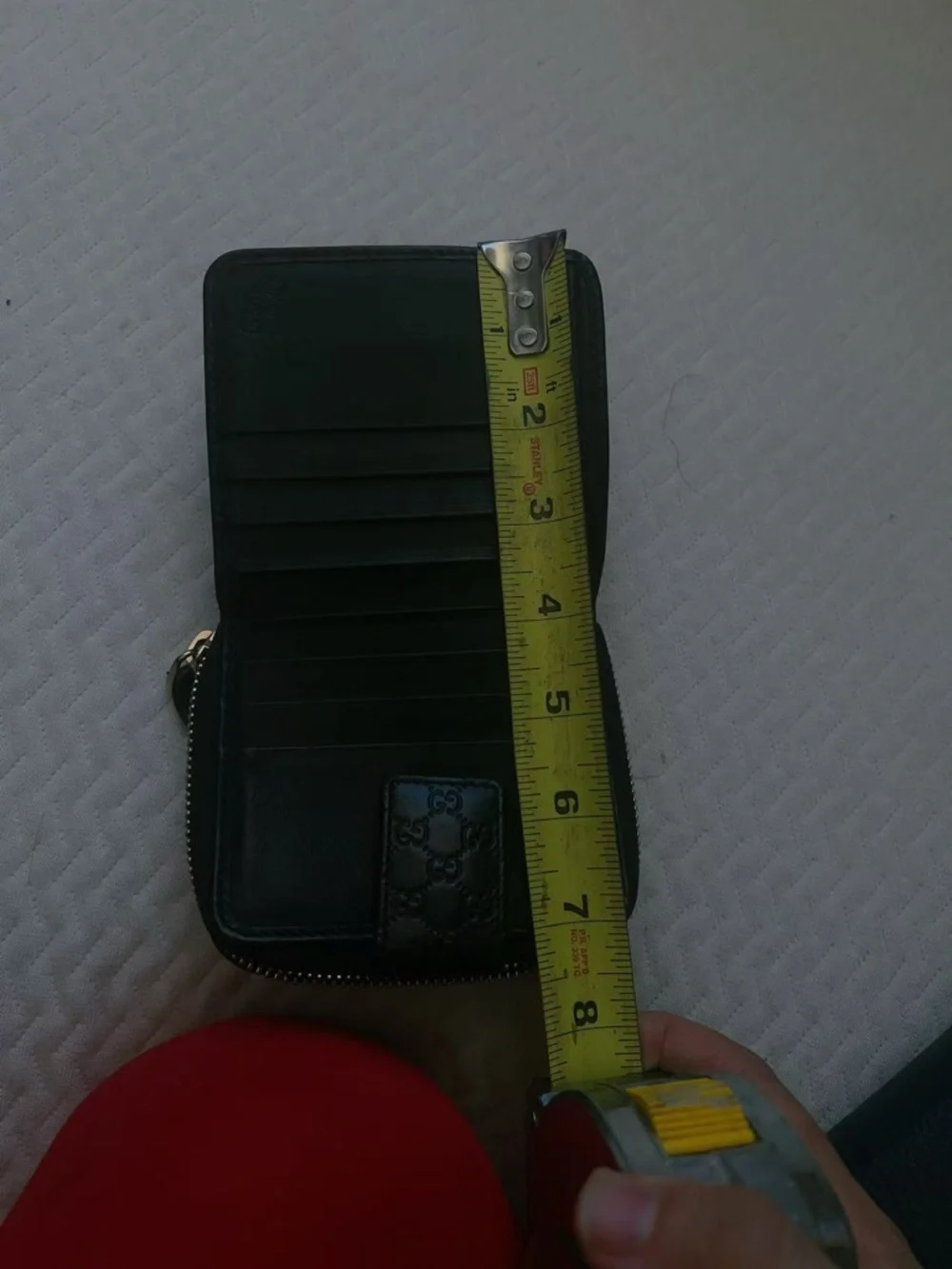 Gucci compact wallet